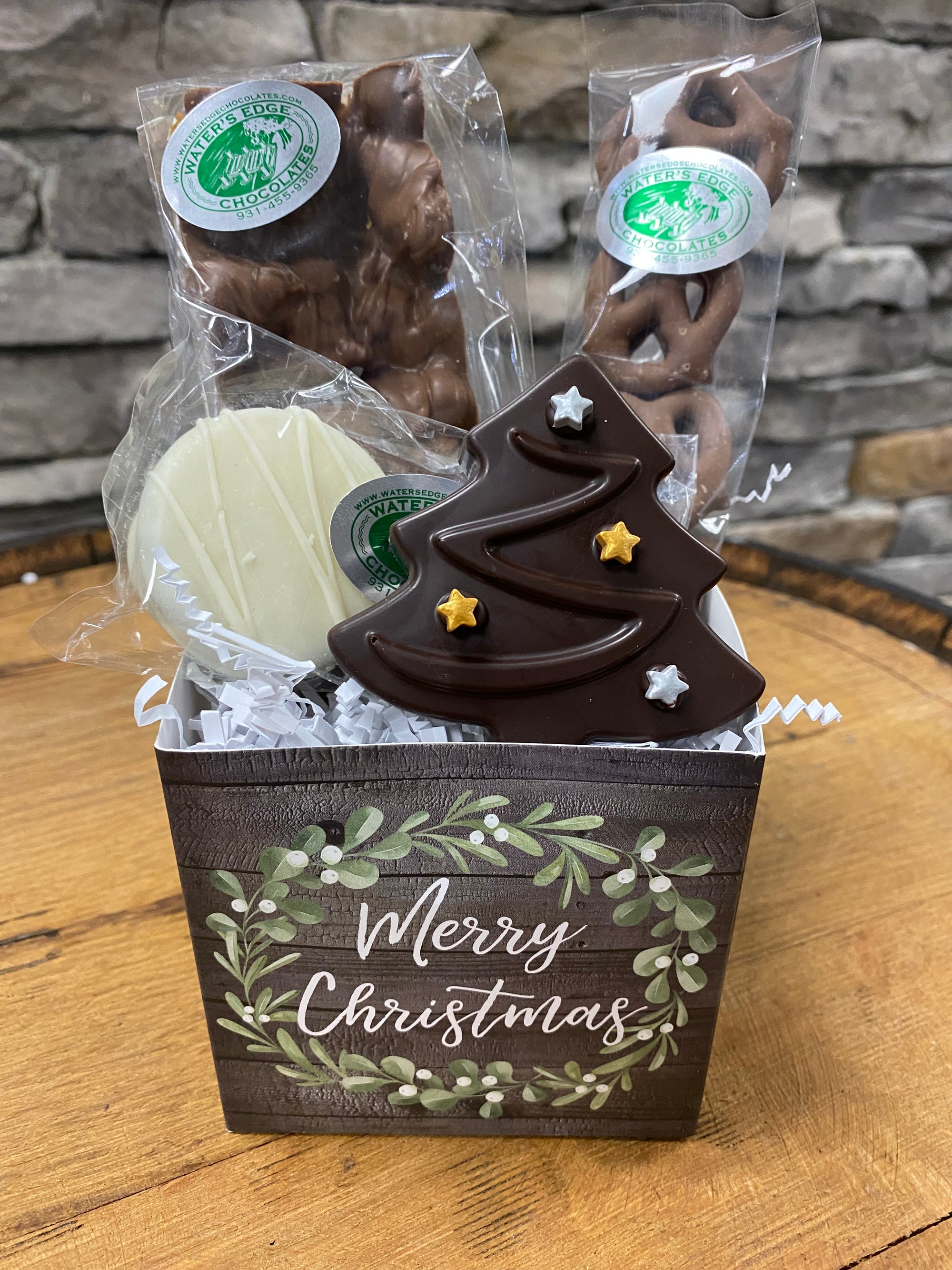 Chocolate Christmas Wreath Basket